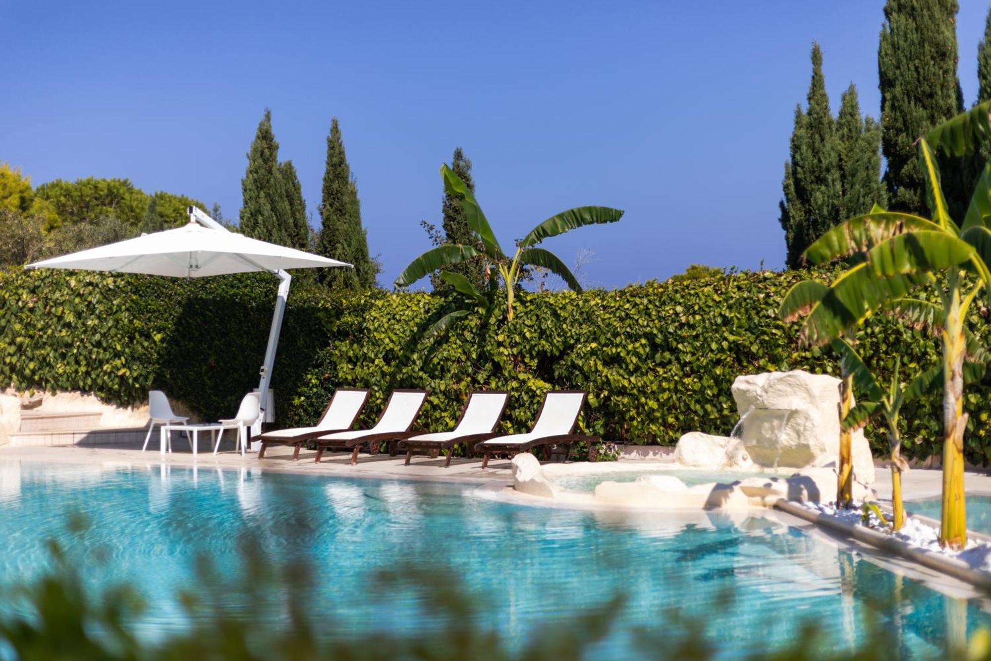 Aparthotel L' Arcobaleno Ricadi
