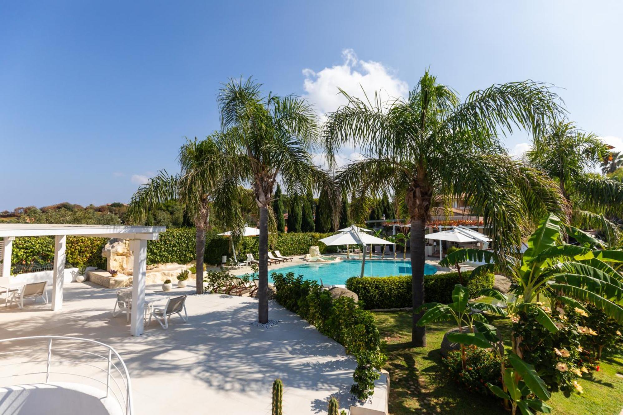L' Arcobaleno Aparthotel