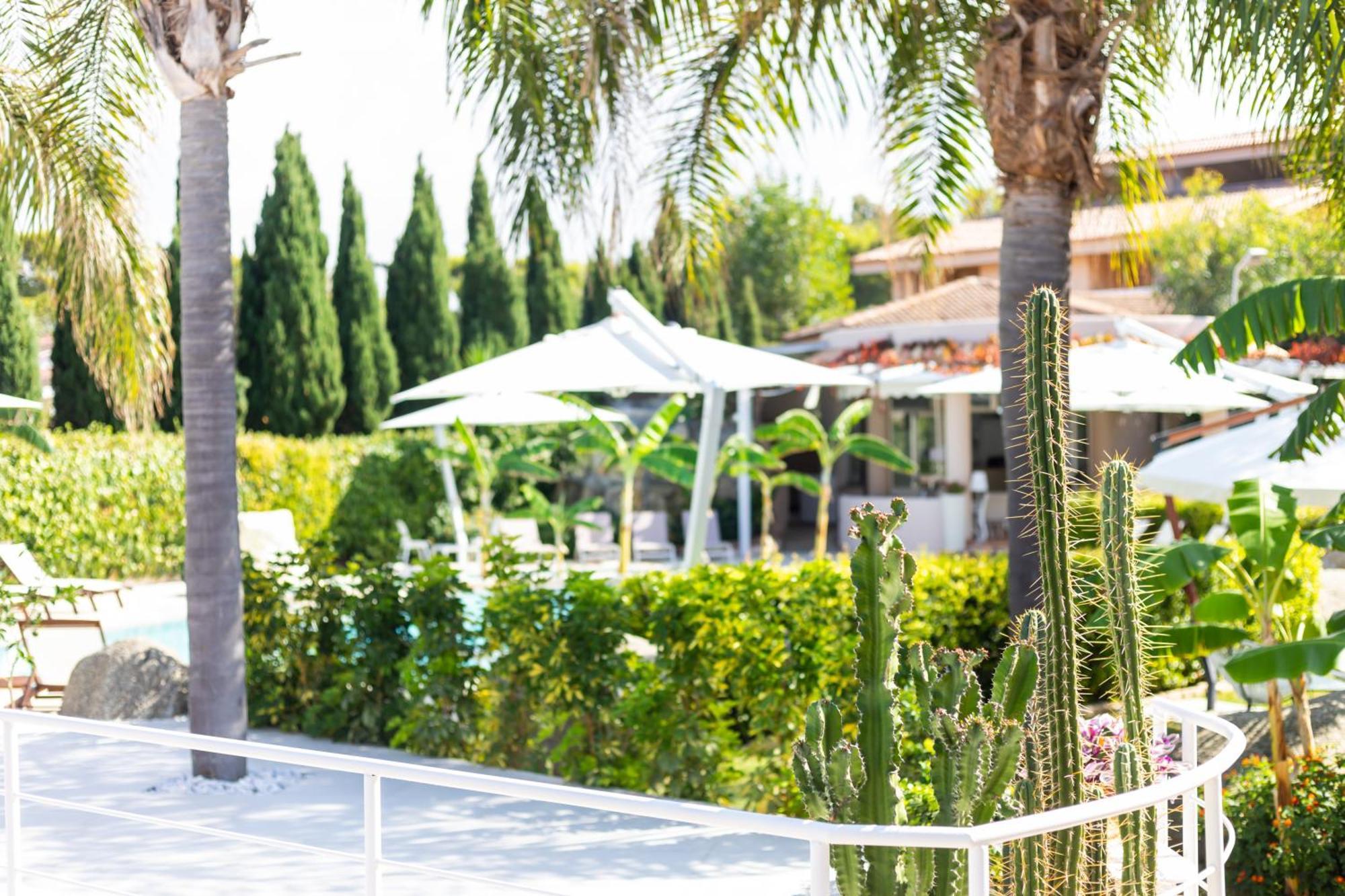 L' Arcobaleno Aparthotel 3*